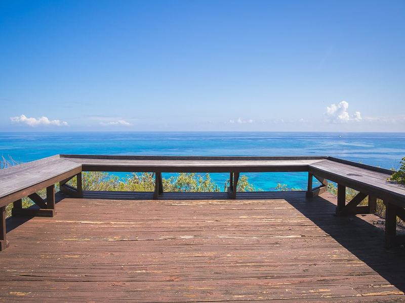 The observation deck at the top of the Buck Island trail